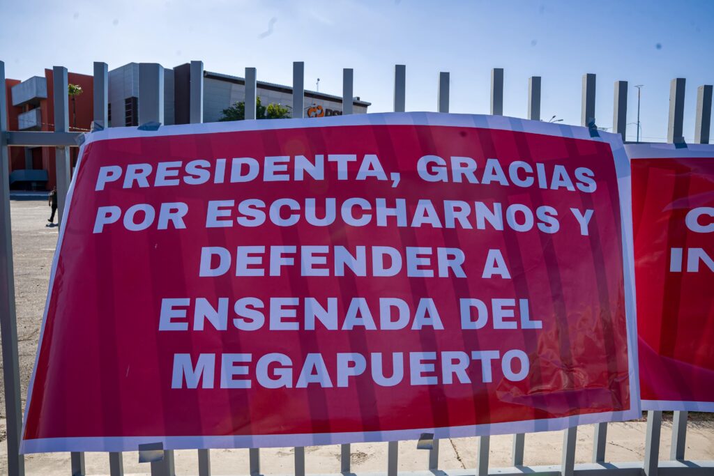 Ensenadenses se manifiestan en contra del proyecto de El Sauzal