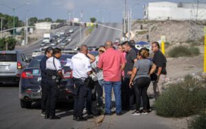 Camión con estudiantes del Cecyte Villa del Sol se queda sin frenos