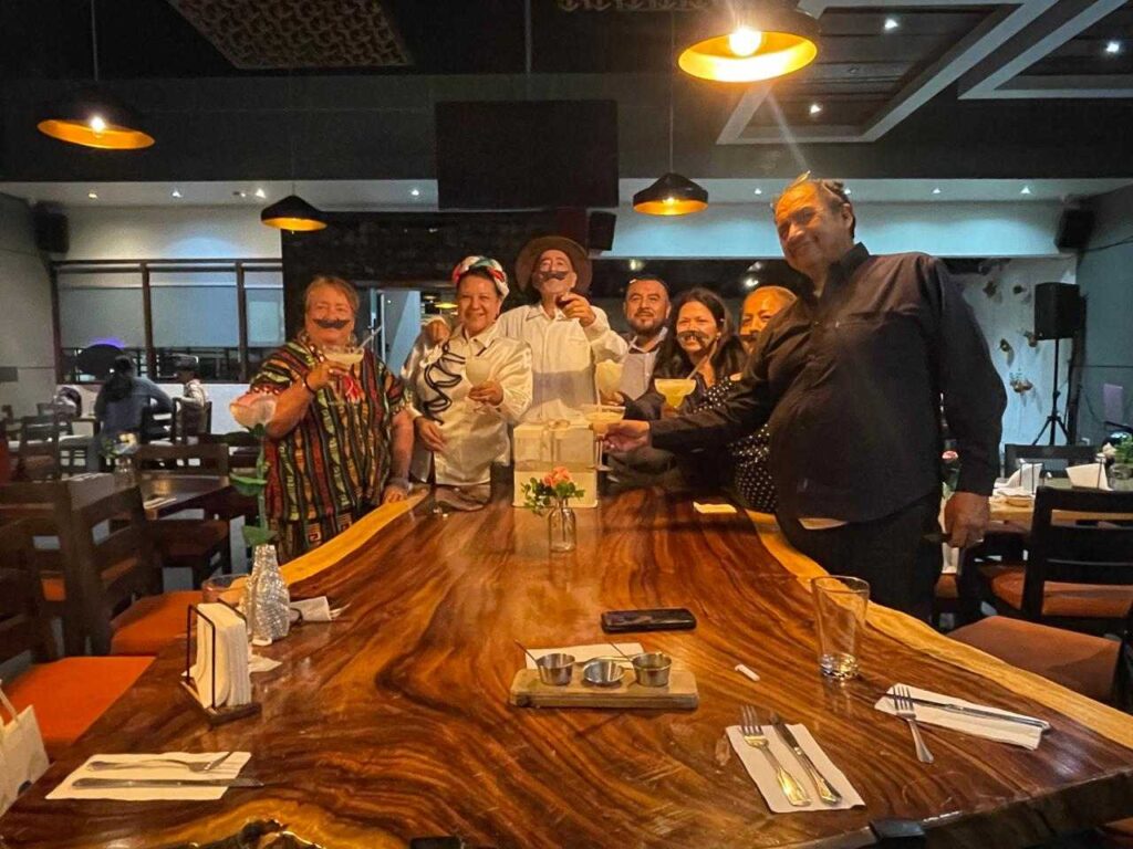 Celebran el 10 aniversario del restaurante Asadero Las Palmas al que le deseamos «Larga Vida»