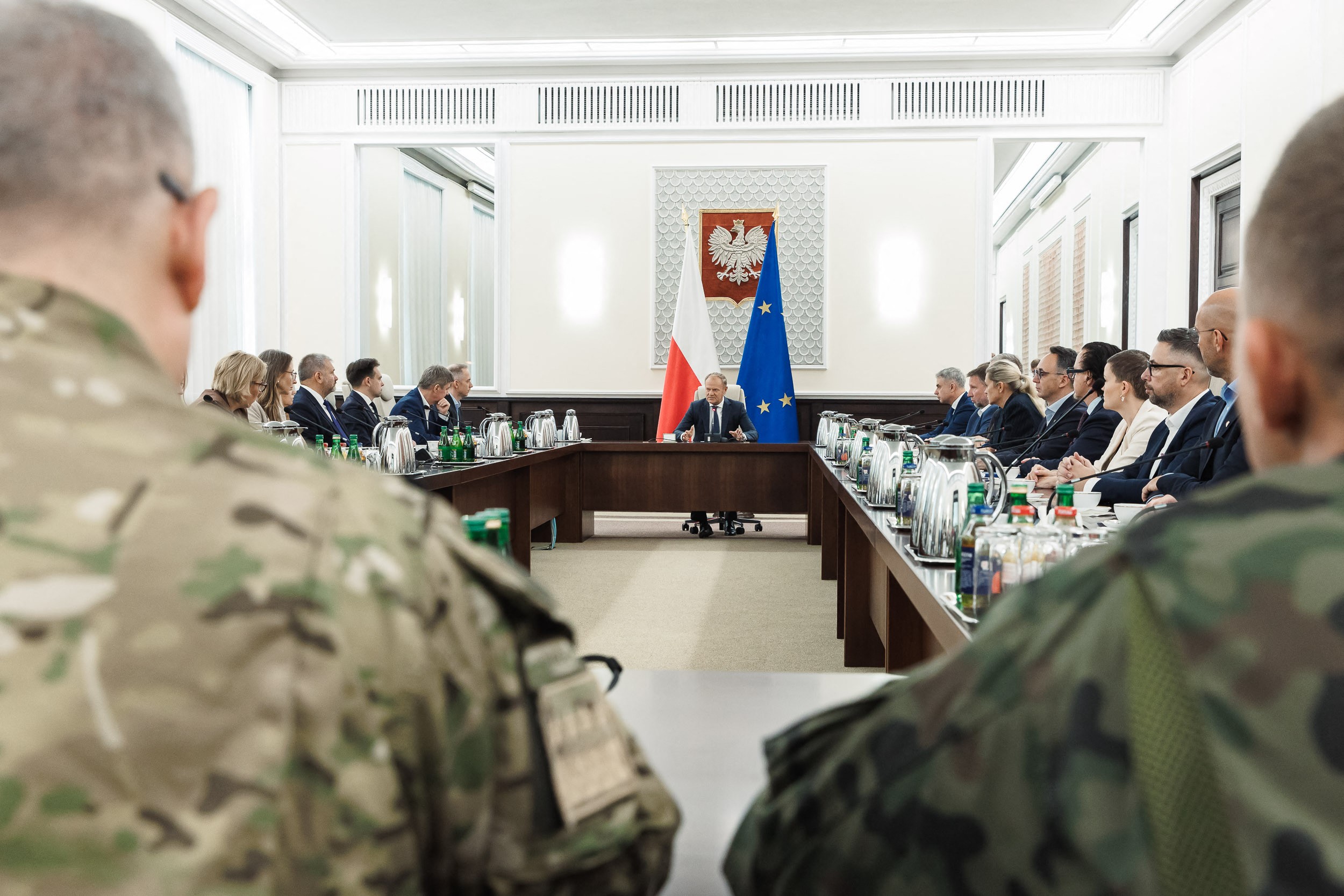Con respaldo de la OTAN, Polonia derriba drones rusos y acusa una "provocación a gran escala"
