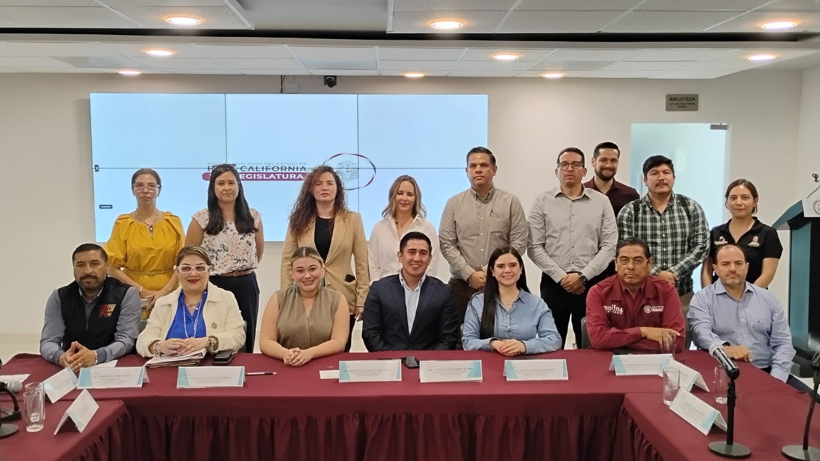 Comisisón de Medio Ambiente recibe informes técnicos sobre infraestructura y calidad del aire