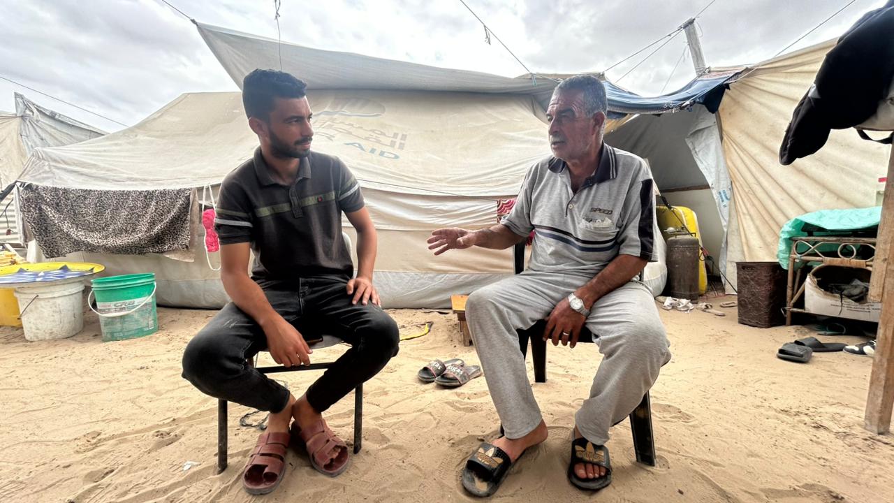 “¡Hemos vuelto a la vida!”: la alegría embriaga a los gazatíes, mientras ansían el regreso a su tierra y a la normalidad