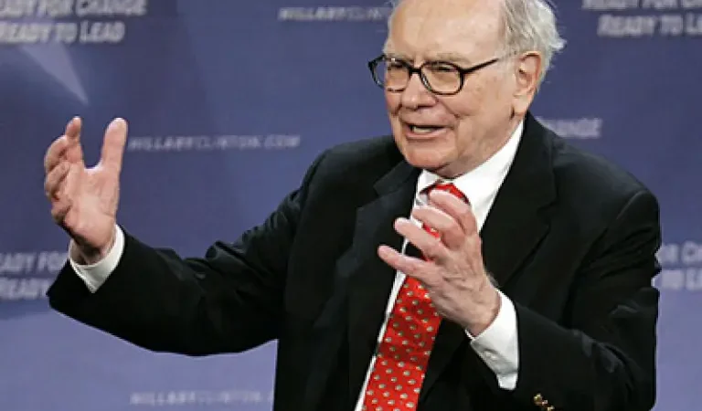 Bill Gates, Warren Buffet y Steve Jobs: ¿Qué hicieron para perder el miedo al hablar en público?