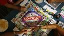 Hasbro eleva 4.5% su beneficio en el tercer trimestre y mejora previsiones para 2025