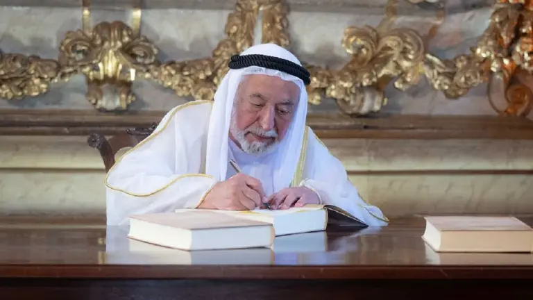 El emir de Sharjah inaugura Centro de Estudios Árabes en la Universidad de Coímbra