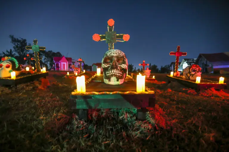 Noche de Leyendas Xochimilco, el tour terrorífico que vivió Club El Economista