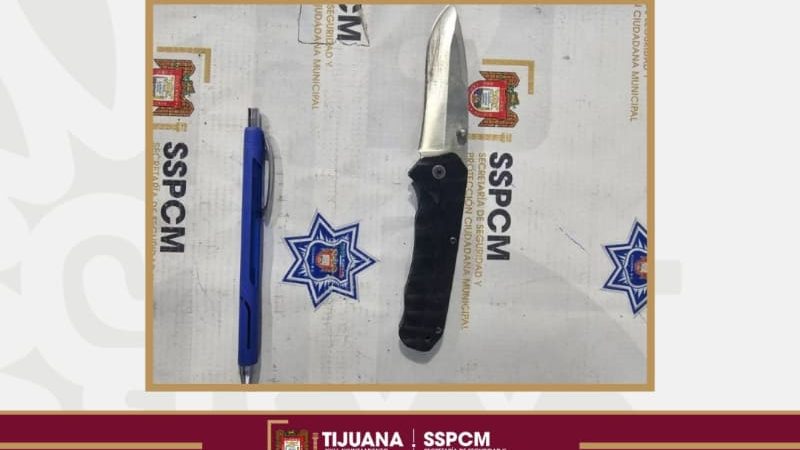 Detiene Policía Municipal a hombre armado con navaja en la Zona Centro