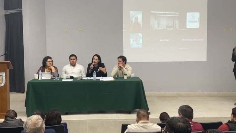 Abre Mayola Gaona sesión de comisión de participación ciudadana a través de Foro Realizado en Ensenada