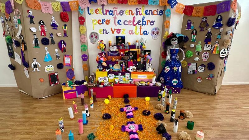 Realiza Pacientes del Hospital de Salud Mental su Tradicional Altar de Muertos