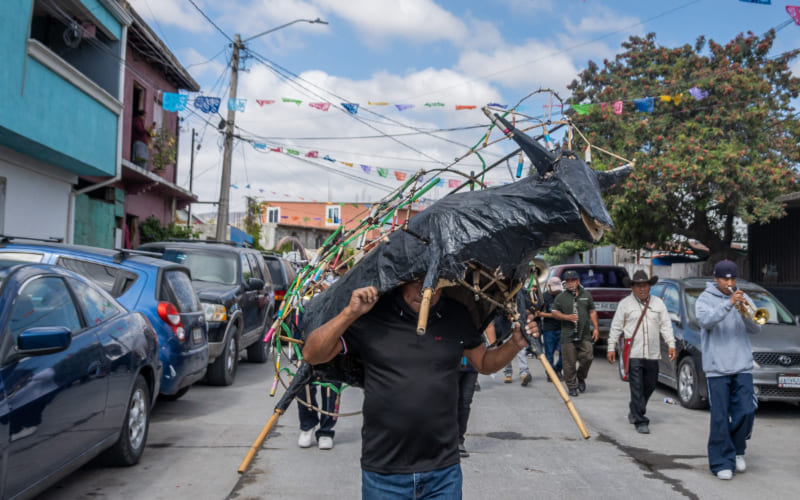 Celebran en Tijuana las fiestas patronales de la comunidad indígena de Guerrero