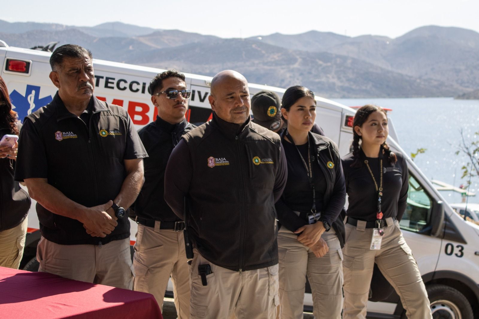 Fortalece Gobierno del Estado a Protección Civil BC con entrega de equipo, uniformes y unidades