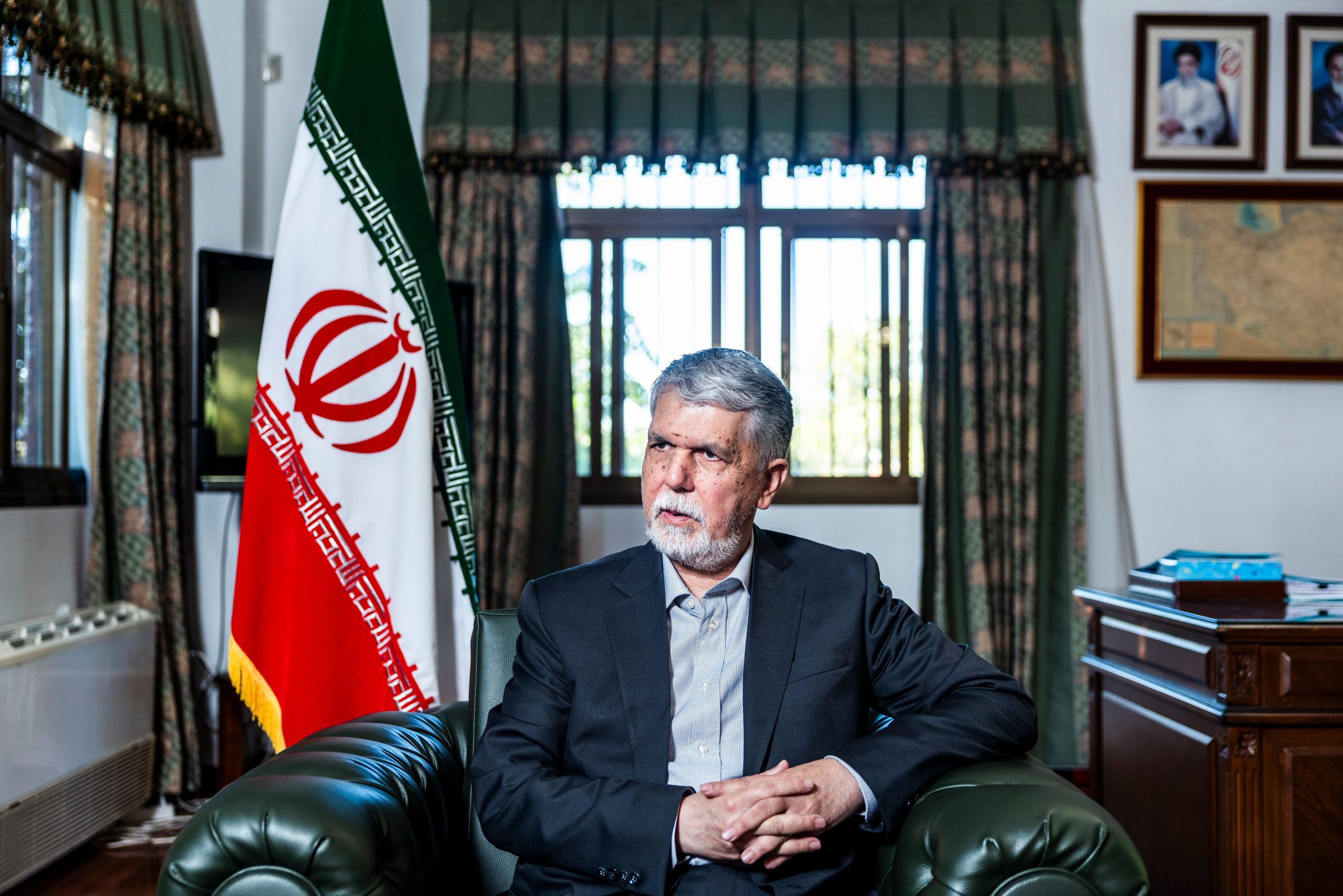 El ministro de Cultura de Irán: “Poder sí podemos, pero no queremos construir la bomba nuclear”