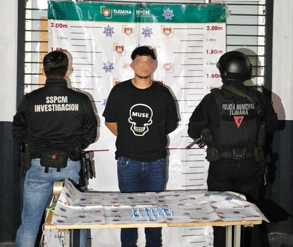Capturan a Jorge Julián “N” en Tijuana por posesión de drogas durante operativo por homicidio de agente municipal
