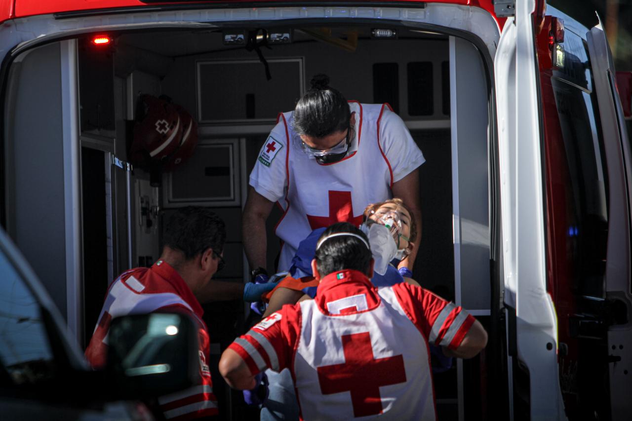 Mujer resulta herida por arma de fuego en Jardín Dorado