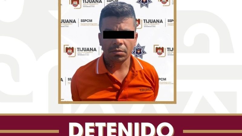 Detiene Policía Municipal de Tijuana en la colonia Colinas de la Presa a presunto asaltante de tiendas de conveniencia