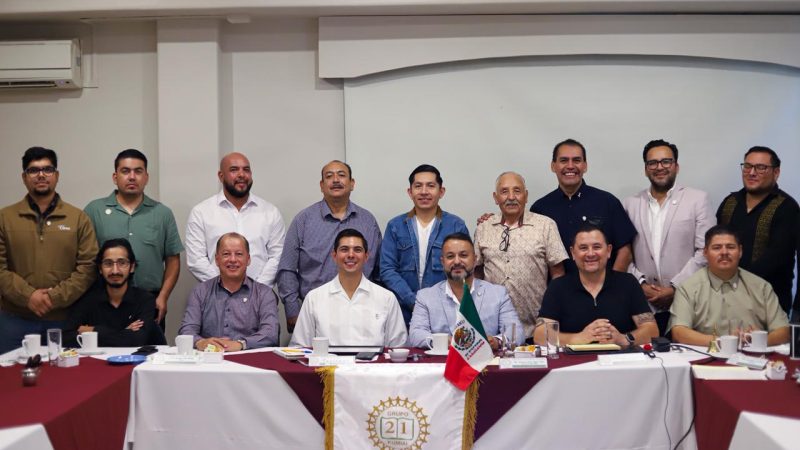 Alcalde Román Cota comparte avances y proyectos 2026 ante Grupo 21