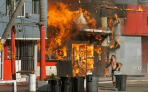 Se incendia restaurante “El Barco” en Playas de Tijuana