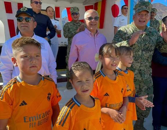 Fortalece Gobierno del Estado coordinación interinstitucional en Isla de Cedros