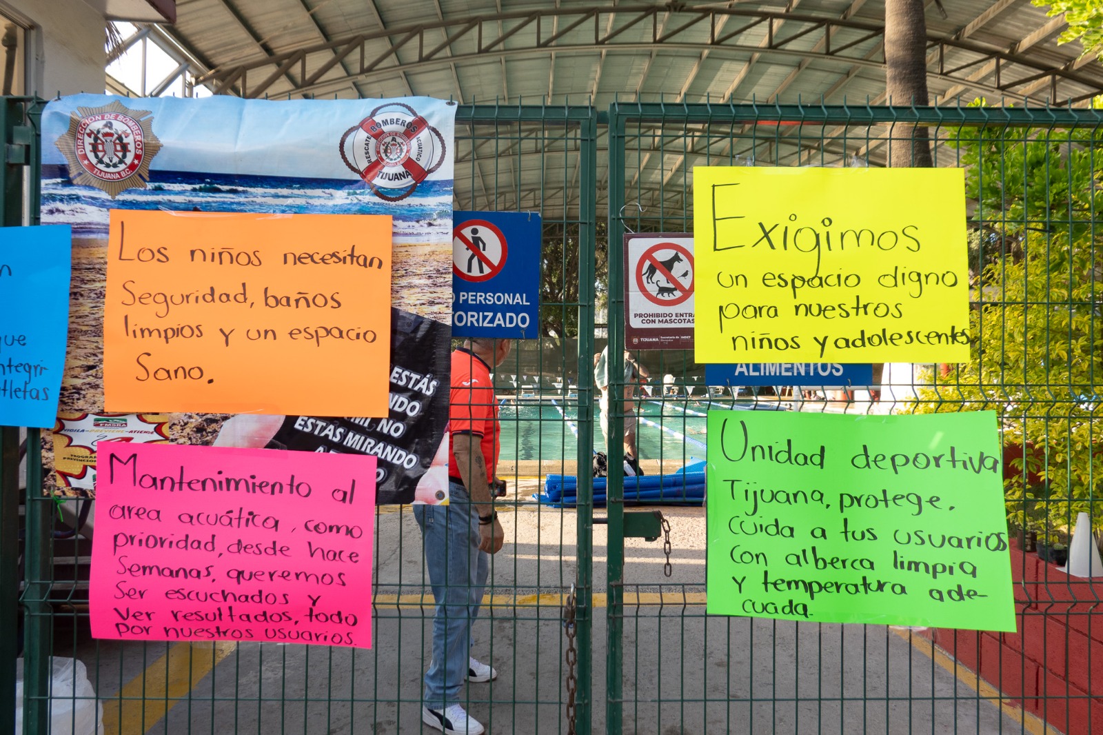 Usuarios Denuncian Abandono y Falta de Atención en Unidad Deportiva
