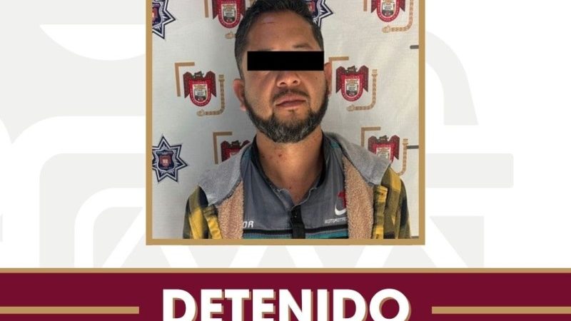 Aseguran agentes municipales a hombre por violencia familiar en la colonia Las Abejas