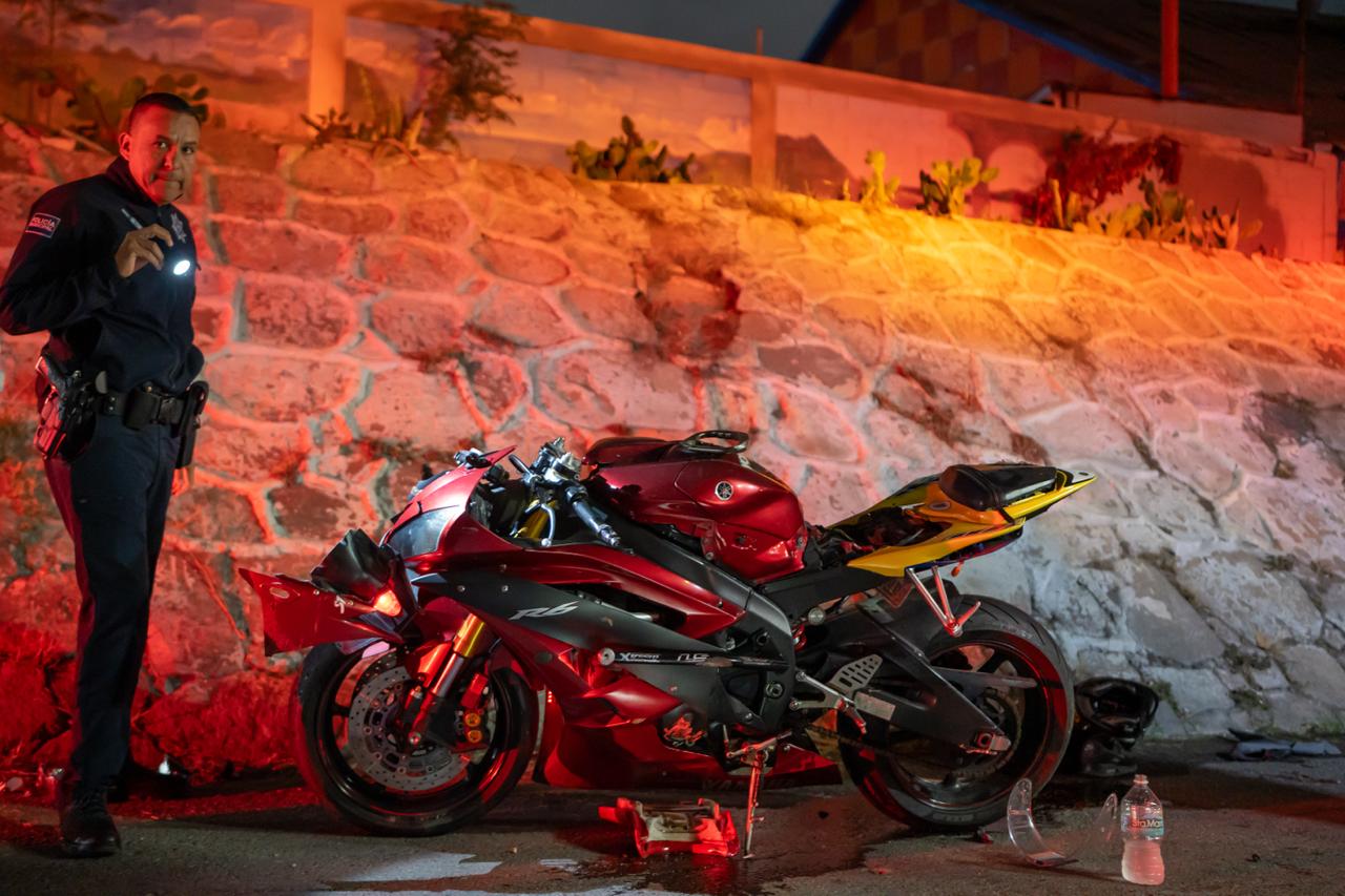 Motociclista resulta lesionado tras accidente en Zona Río