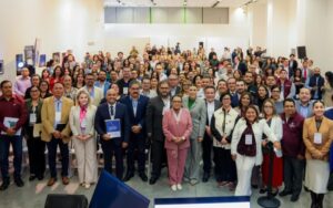 Gobernadora Marina del Pilar destaca importancia de escuchar todas las voces en la reforma electoral