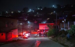 Incendio destruye vivienda de madera en la colonia Ciudad Jardín