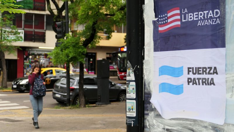 Argentina vota con un Milei abrazado a la Casa Blanca: “Peor es depender de China”