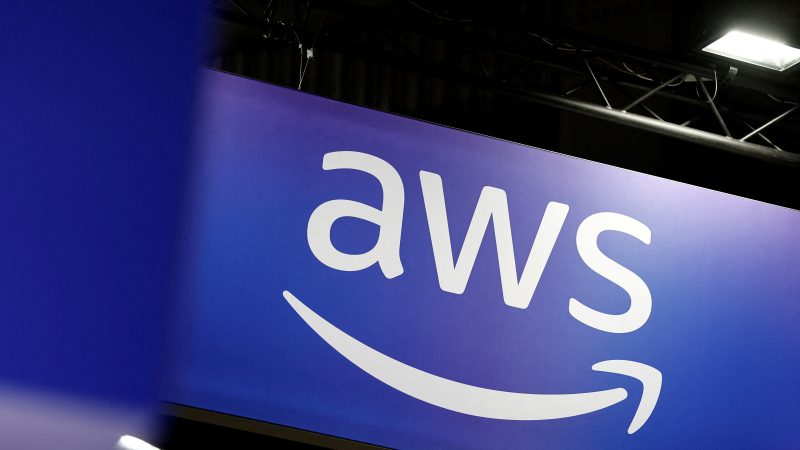 Por qué una falla de AWS puede detener bancos, aerolíneas, apps y hasta gobiernos