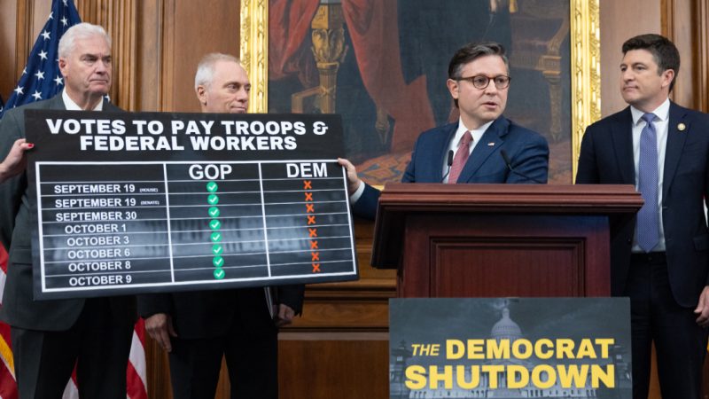 Cierre de Gobierno de EU dejará sin pago a soldados y militares