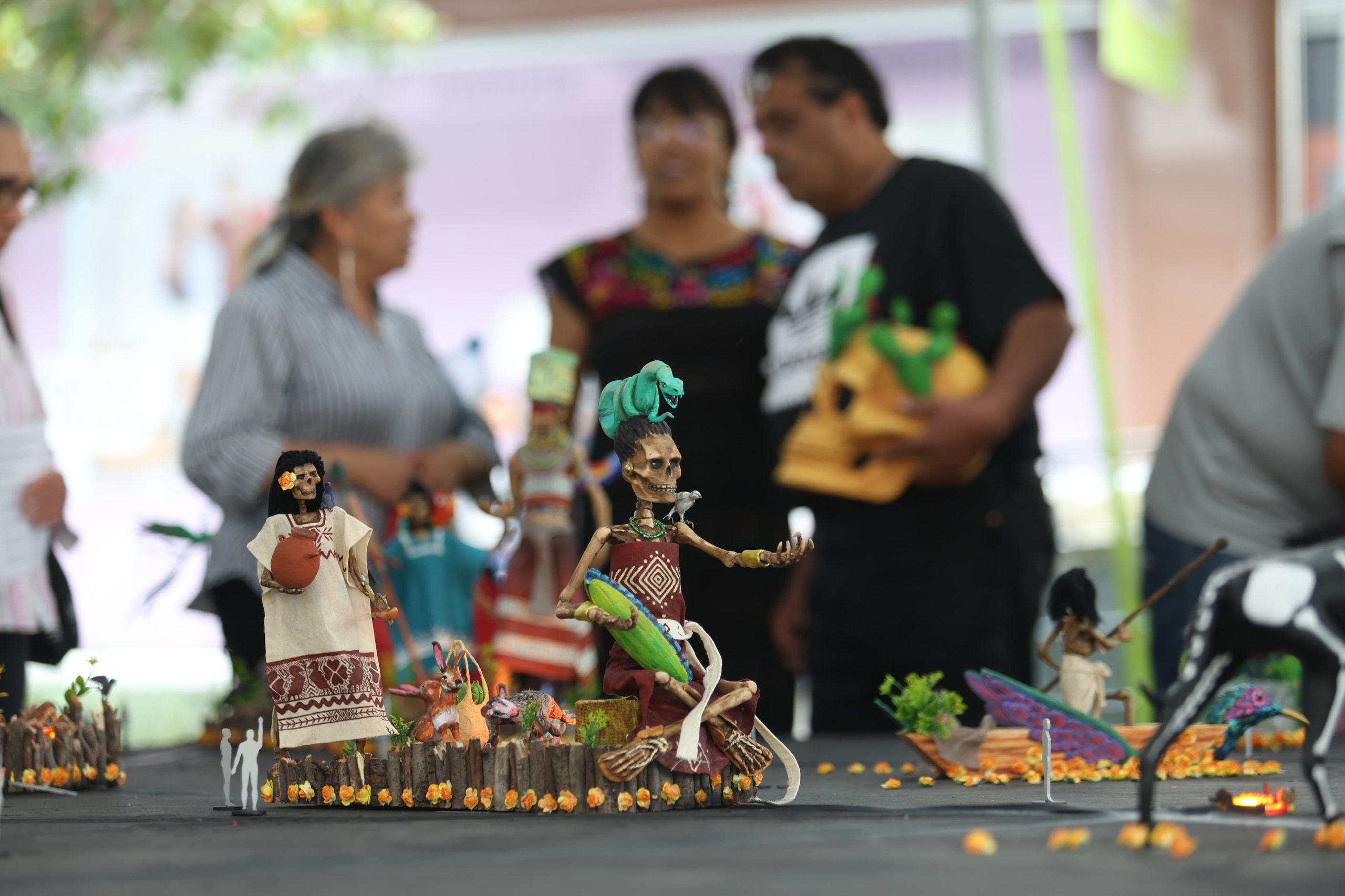 La Mega Ofrenda 2025 en el Zócalo ofrece una experiencia multisensorial, ¿cuándo será instalada?