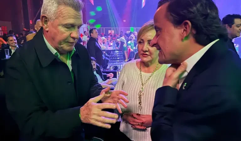 Adidas, el aliado estampado en la armadura Tricolor