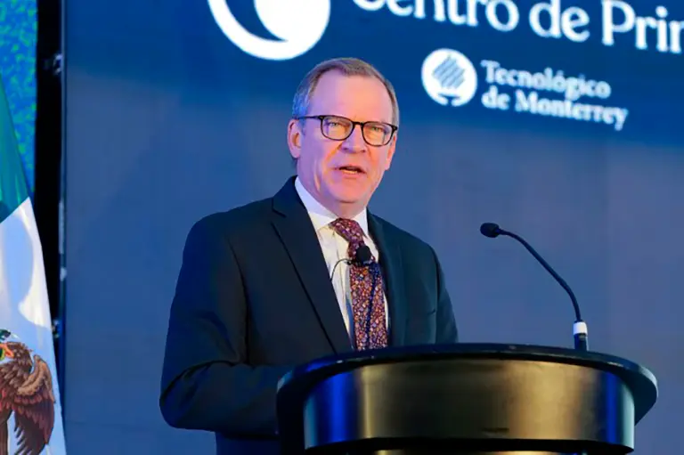 “Lo que nos rodea nos forma”; requerimos entornos sanos para la primera infancia: Cairns