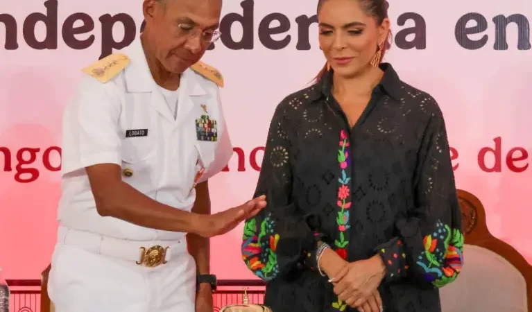 Lotería Nacional realiza sorteo en territorio veracruzano por 200 años de la Consolidación de la Independencia en el Mar