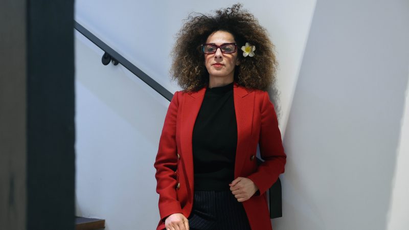 Masih Alinejad, activista iraní: “Las mujeres son las líderes de la oposición en Irán”