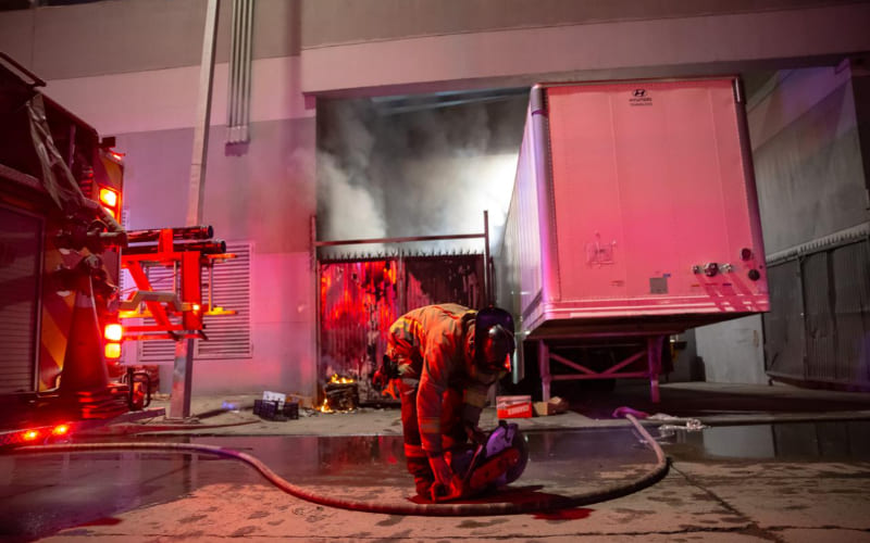 Se incendió un contenedor de basura de Calimax del Río