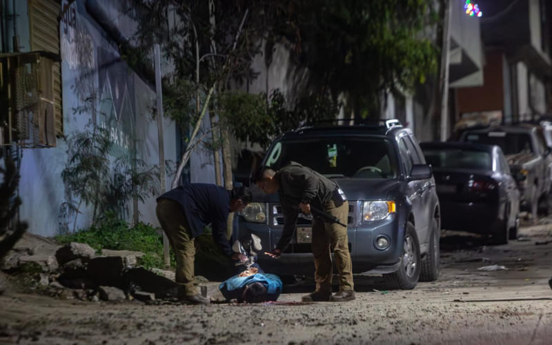Hombre es asesinado a balazos en la colonia Tres de Octubre