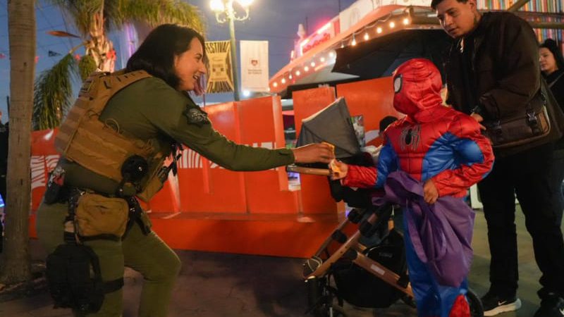 Supervisa Policía Municipal operativo de seguridad por Halloween en avenida Revolución