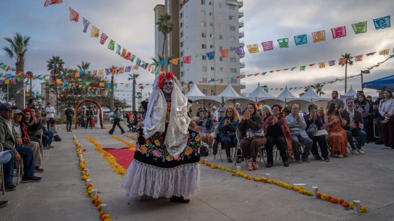 Rosarito celebró la primera edición del Festival de Día de Muertos “La Última Fiesta”