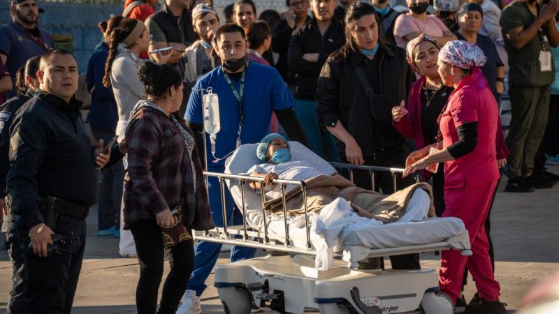 Incendio en la parte posterior del Hospital Materno Infantil provoca evacuación de personal y pacientes