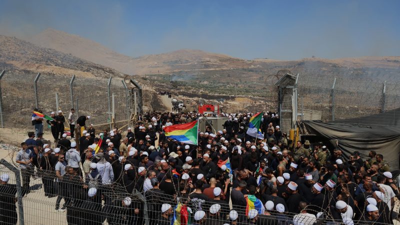 El miedo de las minorías hacia Damasco, una de las asignaturas pendientes del Gobierno de transición en Siria