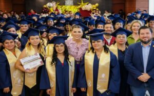 Medio millón de mujeres reciben apoyos violetas y transporte en gobierno de Marina del Pilar