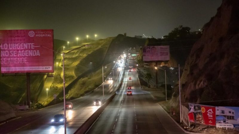 Localizan cuerpo envuelto en una sábana debajo del puente La Cúspide