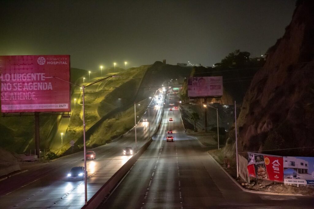 Localizan cuerpo envuelto en una sábana debajo del puente La Cúspide