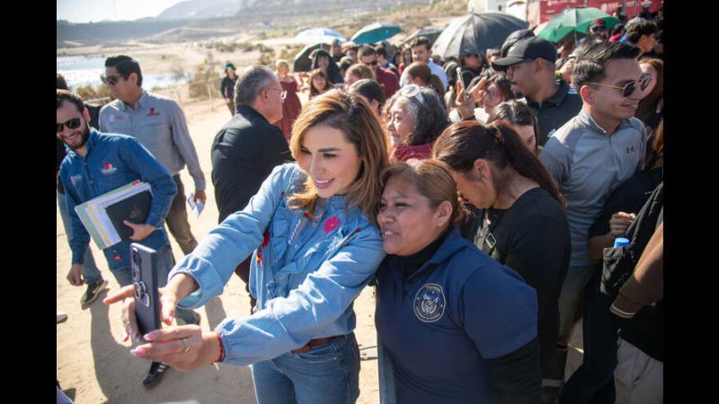 Anuncian unidades de transporte que reducen 80% de contaminación