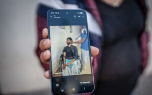 Familia exige respuestas tras muerte de joven en el Hospital General