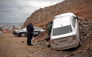 Aparatoso choque en bulevar 2000 deja un detenido por presunto estado inconveniente