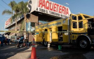 Se registra derrame de sustancias peligrosas en empresa de paquetería