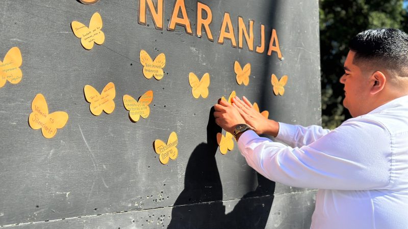 IMMUJER instala Muro Naranja para promover la reflexión y acción colectiva contra la violencia de género