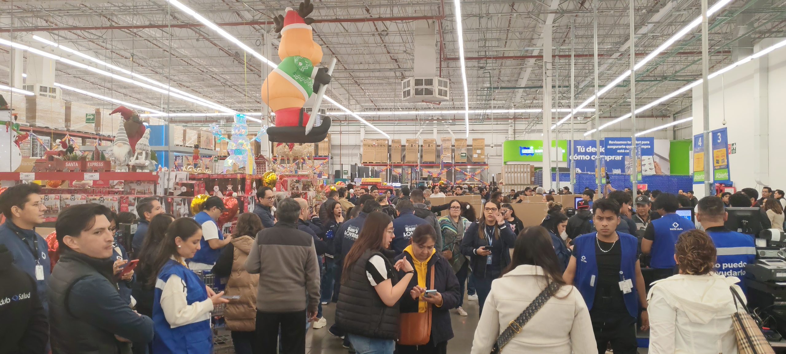 Pantallas, humor y multitudes: así vivió Sam’s Club el arranque de El Fin Irresistible